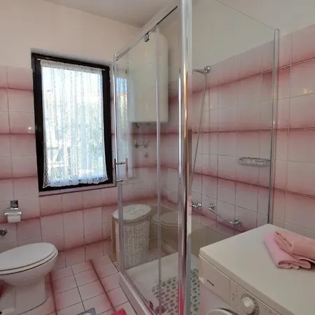 Gasthof Rooms Tomc *